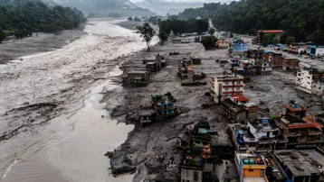 Nepal'deki sel felaketinin faturası 5 milyar dolara yaklaştı