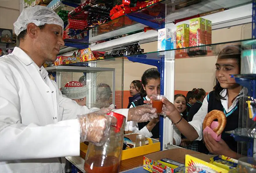 TAVUK DÖNER 145 LİRA 1 TAVUK DÖNER 145 LİRA 1