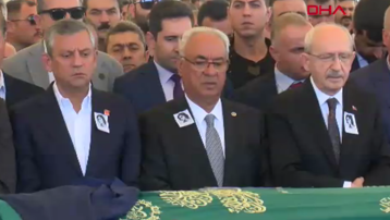 Kılıçdaroğlu ve Özel cenazede yan yana
