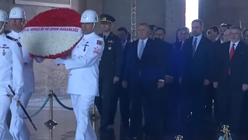 Anıtkabir'de 19 Mayıs töreni