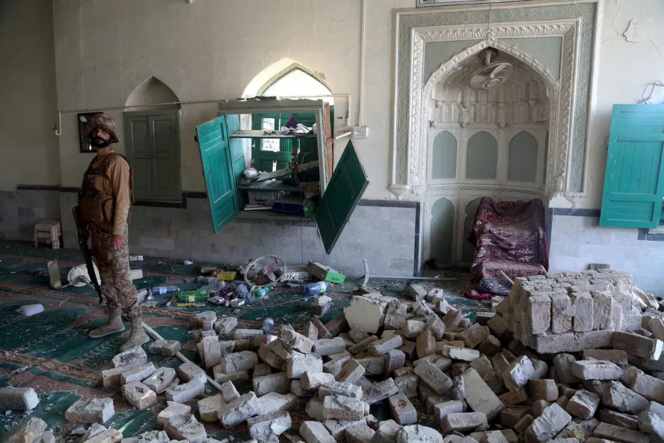 Pakistan’da çifte bombalı saldırıda can kaybı 31’e yükseldi