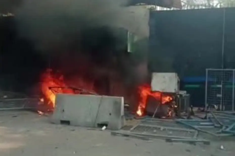 Pakistan’da ABD’nin Lahor Konsolosluğu önünde protesto