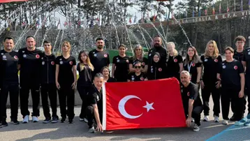 Milli para yüzücülerden, İtalya'da 10 madalya