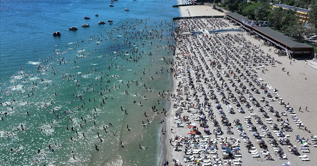İstanbul'da denize girilebilecek 95 nokta belli oldu
