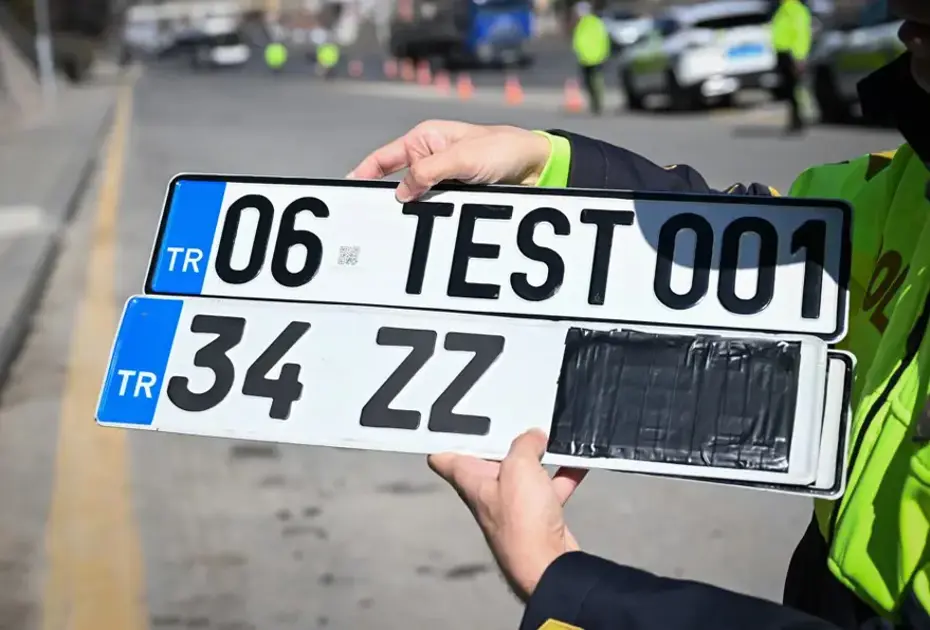 APP plakada doğru bilinen yanlışlar: Paniğe gerek yok plakanız sahte değil