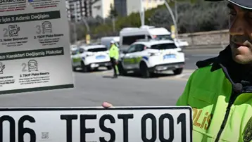 APP plaka paniği sürüyor. Plakanız sahte olmayabilir, bu ayrıntıya dikkat edin