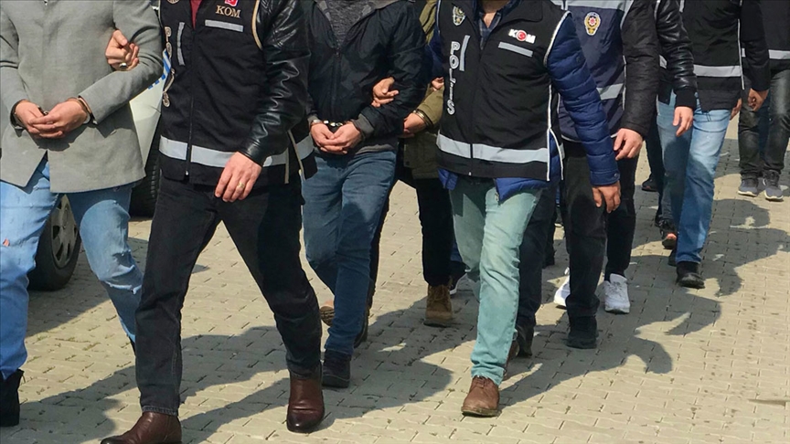 İstanbul merkezli 10 ilde terör operasyonu: 39 gözaltı
