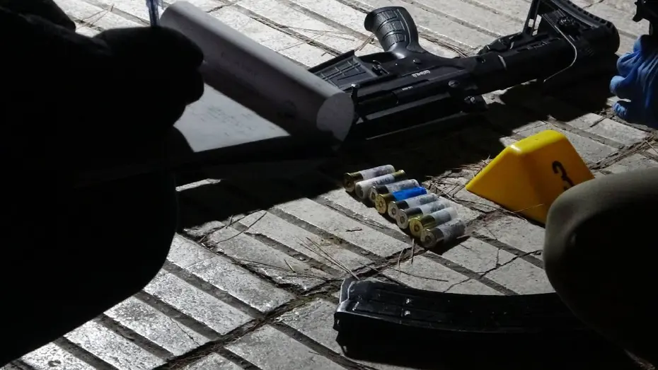 Antalya'da belediyeye pompalı tüfekle saldırı