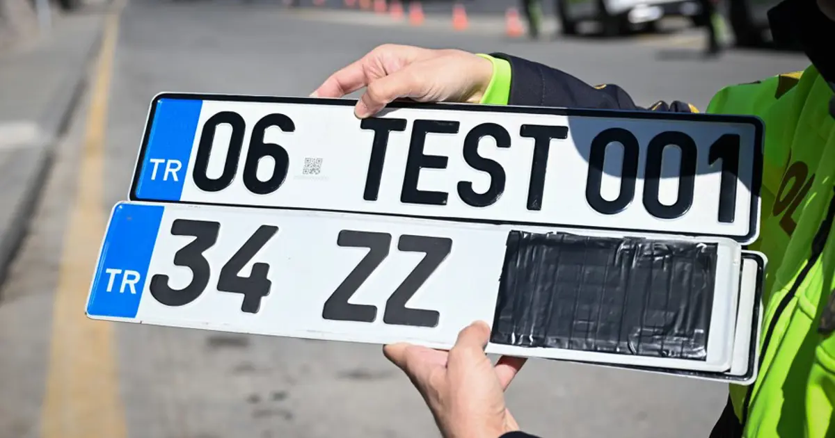 APP plaka tartışması: İnternette satışı sürüyor, sahteciler yeni yöntemler peşinde
