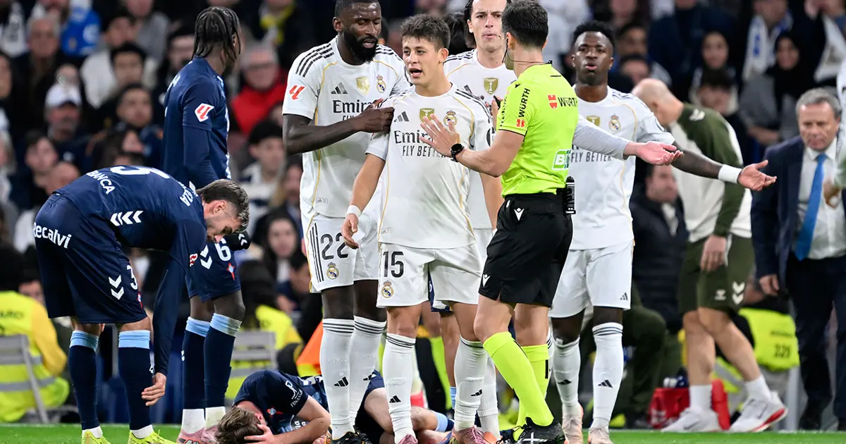 Real Madrid'de kan kaybı: Sahasında 2-0 kaybetti