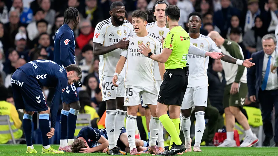 Real Madrid'de kan kaybı: Sahasında 2-0 kaybetti