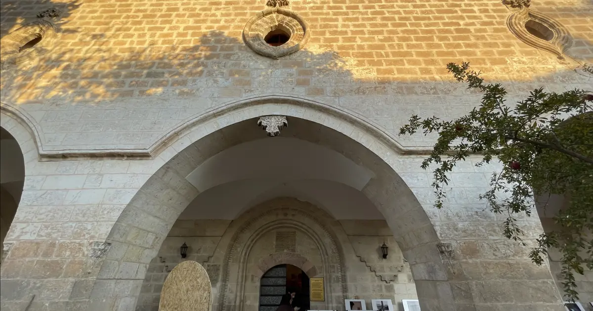 Tarihi Reji Kilisesi kültürel etkinliklerle hayat buluyor