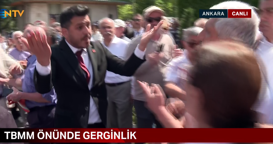 MECLİS ÖNÜNDE GERGİNLİK 5