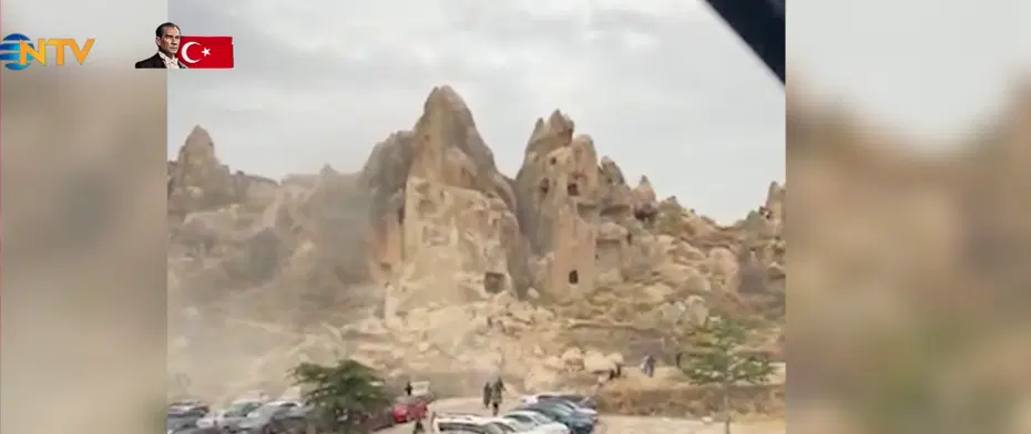 Kapadokya'da peribacası çöktü. Yaralılar var