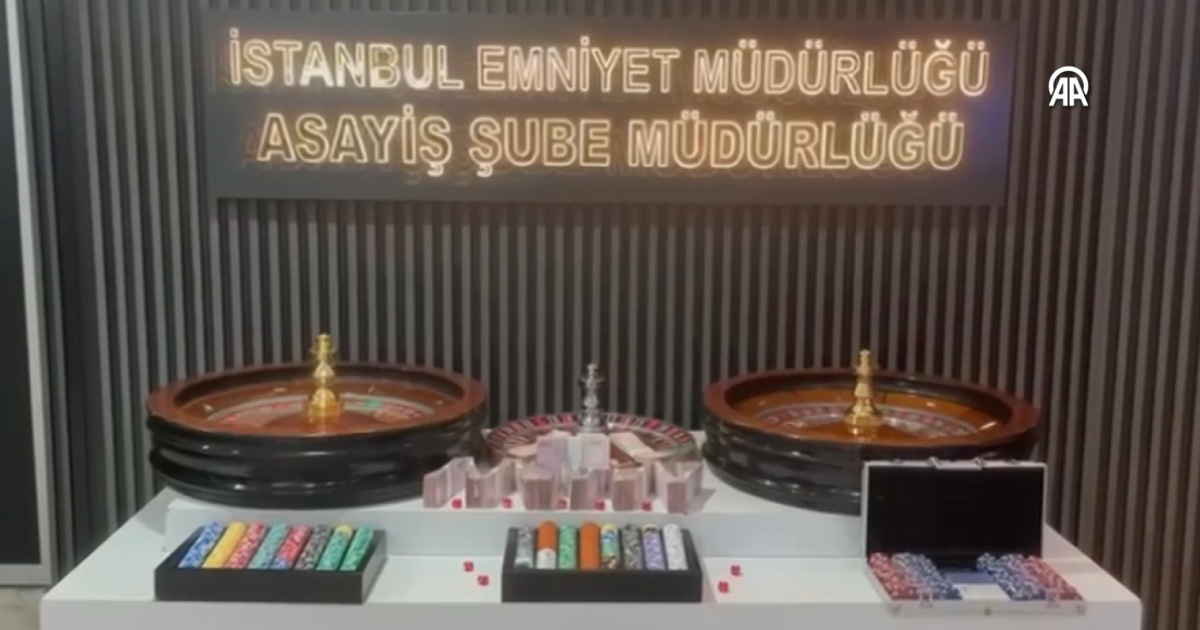 Şişli'de evi kumarhaneye çeviren baba ve iki oğlu yakalandı