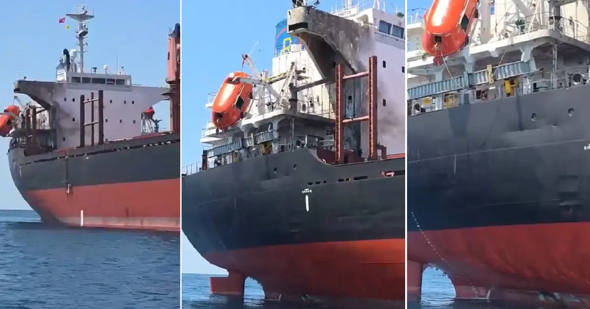 Rusya'da vurulan gemi İstanbul açıklarına demirledi