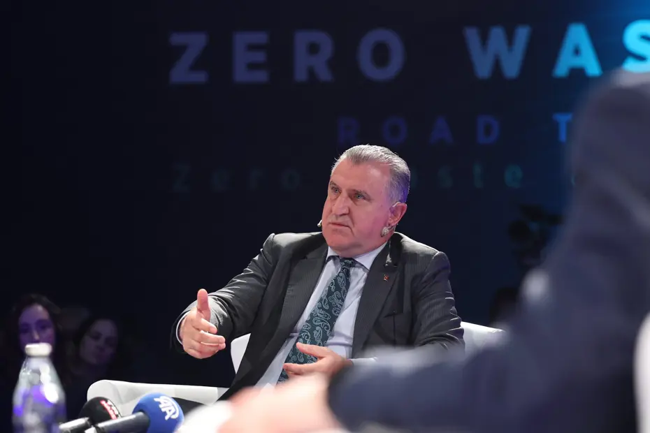 Bakan Bak, Sıfır Atık Forumu'nda konuştu. 