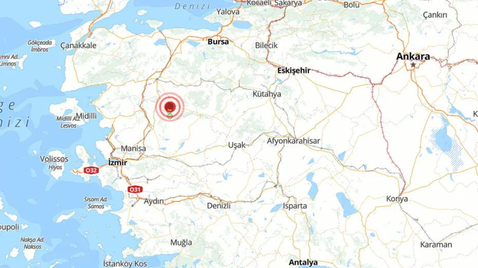 Yeni gün depremle başladı: Sındırgı'da deprem oldu, İstanbul da sallandı