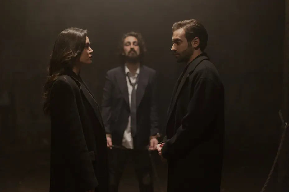 Sahipsizler'de Devran, Aras'ın peşinde