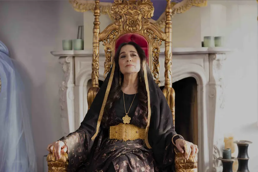 Sahipsizler'de Devran zor durumda. Babasının sırrını Azize'den saklıyor 3 Sahipsizler'de Devran zor durumda. Babasının sırrını Azize'den saklıyor 3