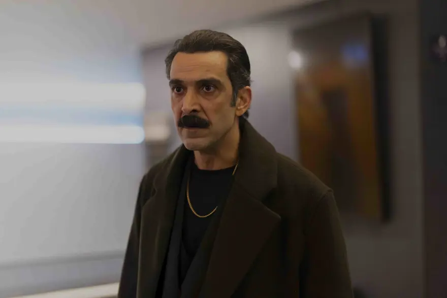 Sahipsizler'de Devran zor durumda. Babasının sırrını Azize'den saklıyor 6 Sahipsizler'de Devran zor durumda. Babasının sırrını Azize'den saklıyor 6