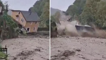 Sapanca'da korkulan anlar. Selde dere taştı, iki katlı villa böyle yıkıldı