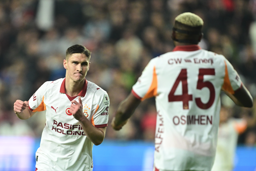 "Takımın atom karıncası" Spor yazarları Galatasaray için ne dedi?