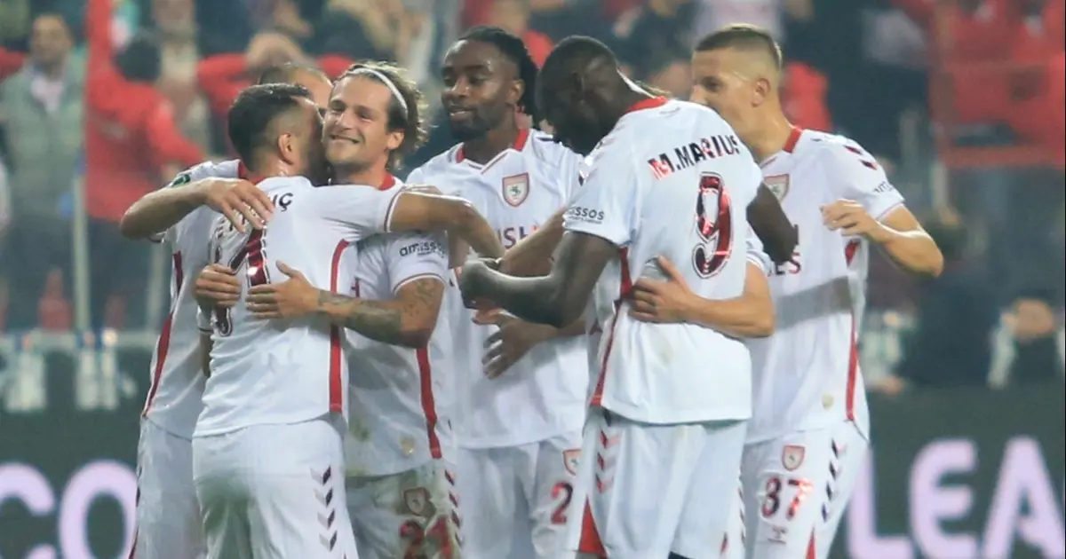 Samsunspor'dan Avrupa'da 3'te 3: Liderlik koltuğuna oturdular