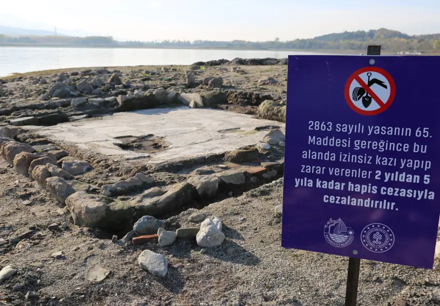 KAZILARA YAĞIŞ ENGELİ

 4