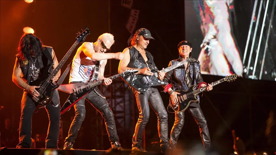 Scorpions konseri için bekleyiş sürüyor. Grubun gitaristi NTV'ye konuştu