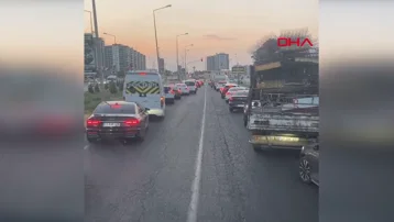 Diyarbakır’da örnek davranış: İtfaiyeye “fermuar yöntemiyle” yol verdiler