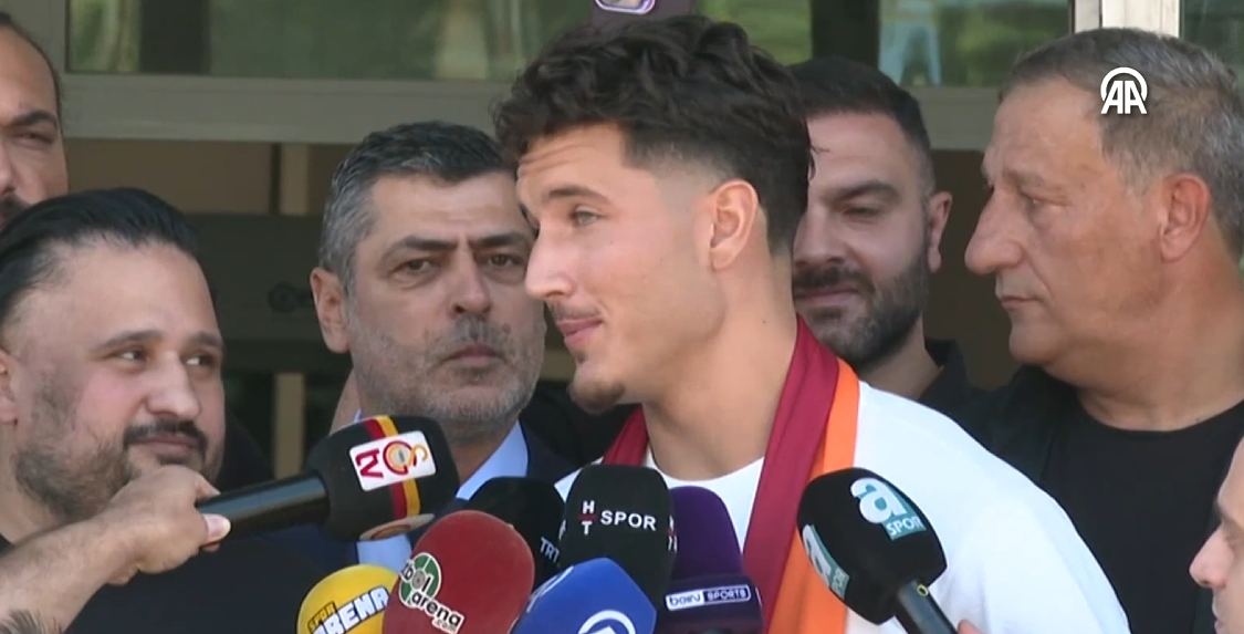 Deniz Gül İstanbul’da: Galatasaray transferi için ilk sözler