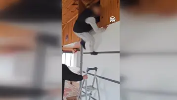 Firari hükümlü gizli bölmede böyle yakalandı