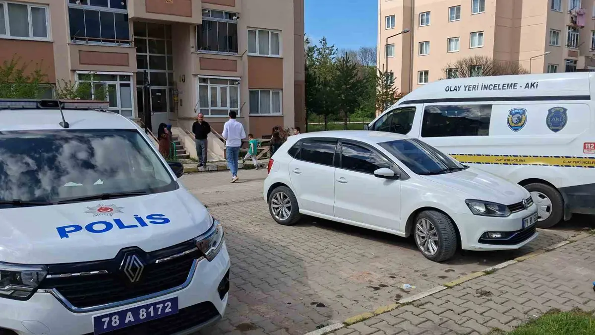 Yalnız yaşıyordu, ölü bulundu