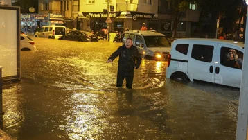 Bakan Bolat duyurdu. Selden etkilenen esnafa destek