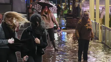 Meteorolojiden sel ve fırtına uyarısı