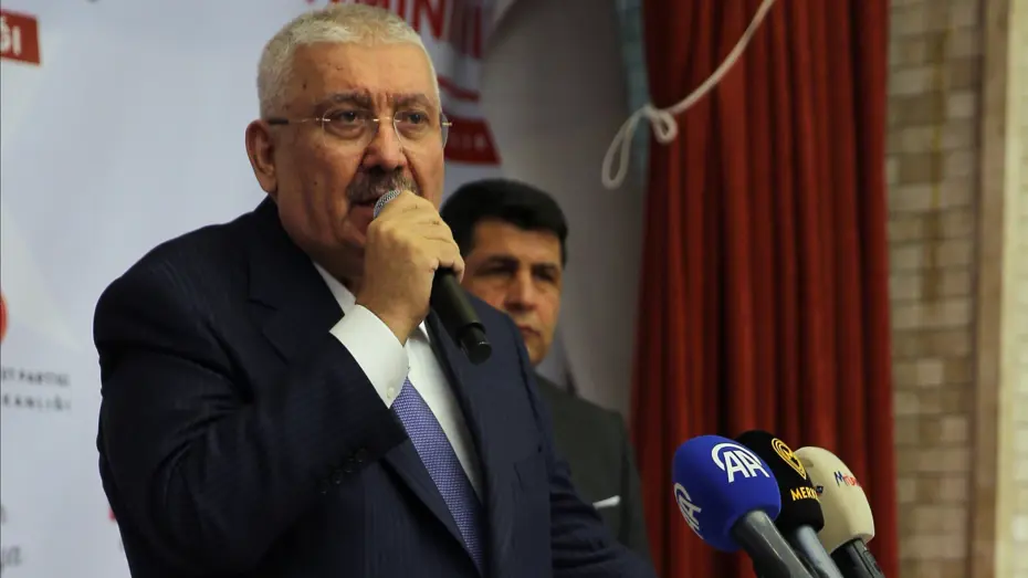 MHP'li Semih Yalçın: Dünya hayati bir dönemeçte