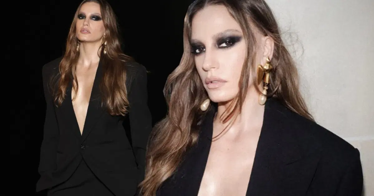 Paris'te Serenay Sarıkaya rüzgarı sürüyor. Bu kez podyumda değil konuklar arasında