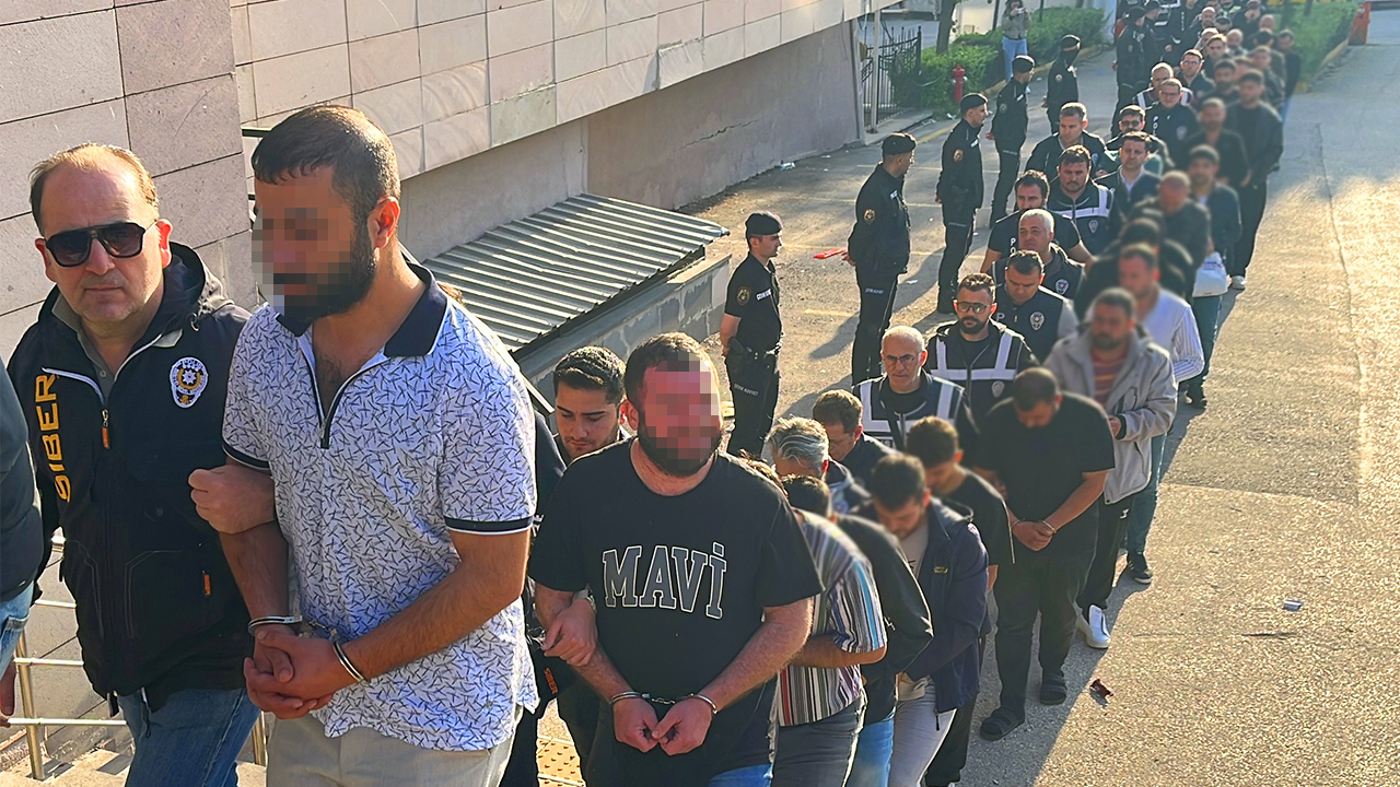 Çetelere 48 milyar liralık darbe: Kirli paranın yönünü değiştirip akladılar, 319 kişi tutuklandı