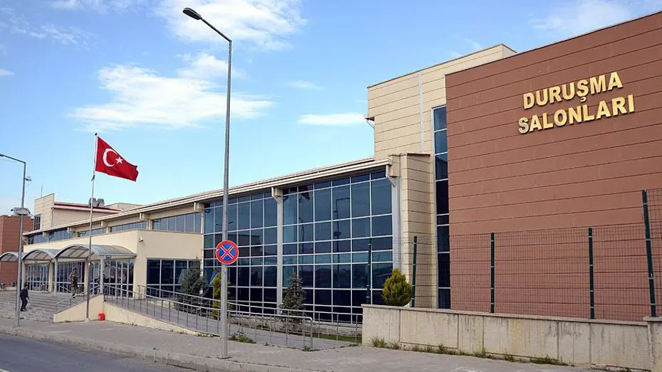 İstanbul Barosu davası: Kaboğlu ve 10 baro yöneticisine hapis istemi