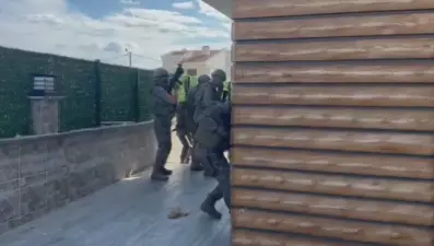 Villaya yasa dışı bahis operasyonunda 9 gözaltı