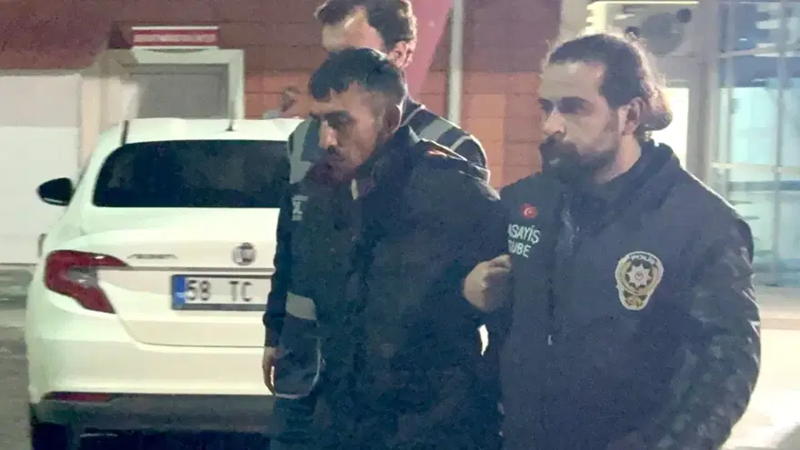 ALTI AY SONRA YOL KENARINDA KEMİKLER BULUNDU 2 ALTI AY SONRA YOL KENARINDA KEMİKLER BULUNDU 2