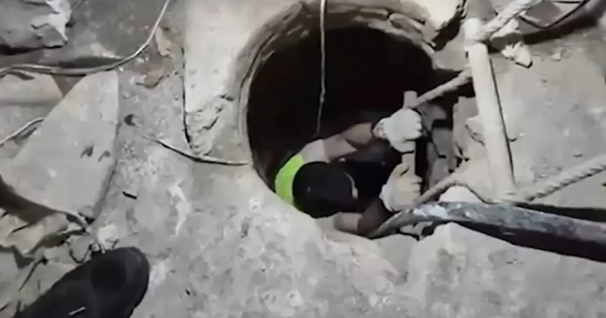 İstanbul göbeğinde define avı. Evin içini 5,5 metre kazmışlar