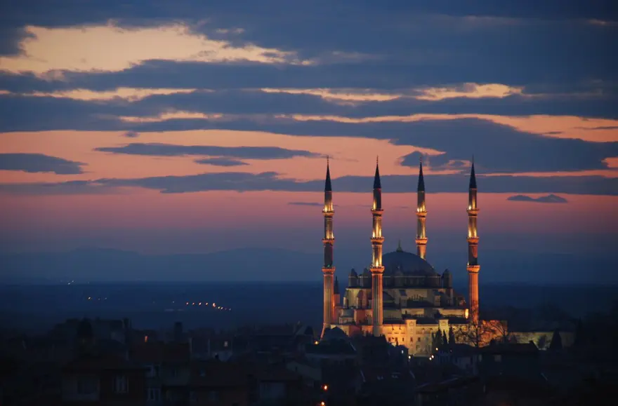  II.SELİM'İN EMRİYLE YARATILAN USTALIK ESERİ 