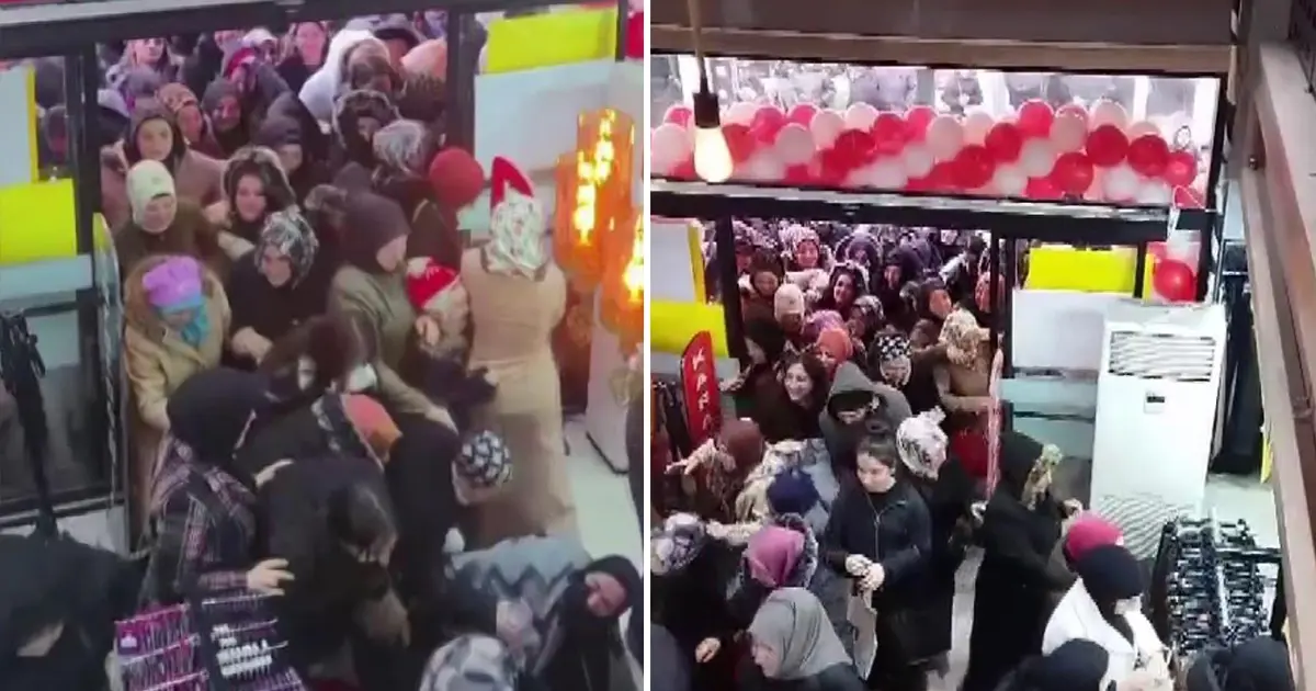 İndirim haberini duyan koştu, birbirlerini ezdiler