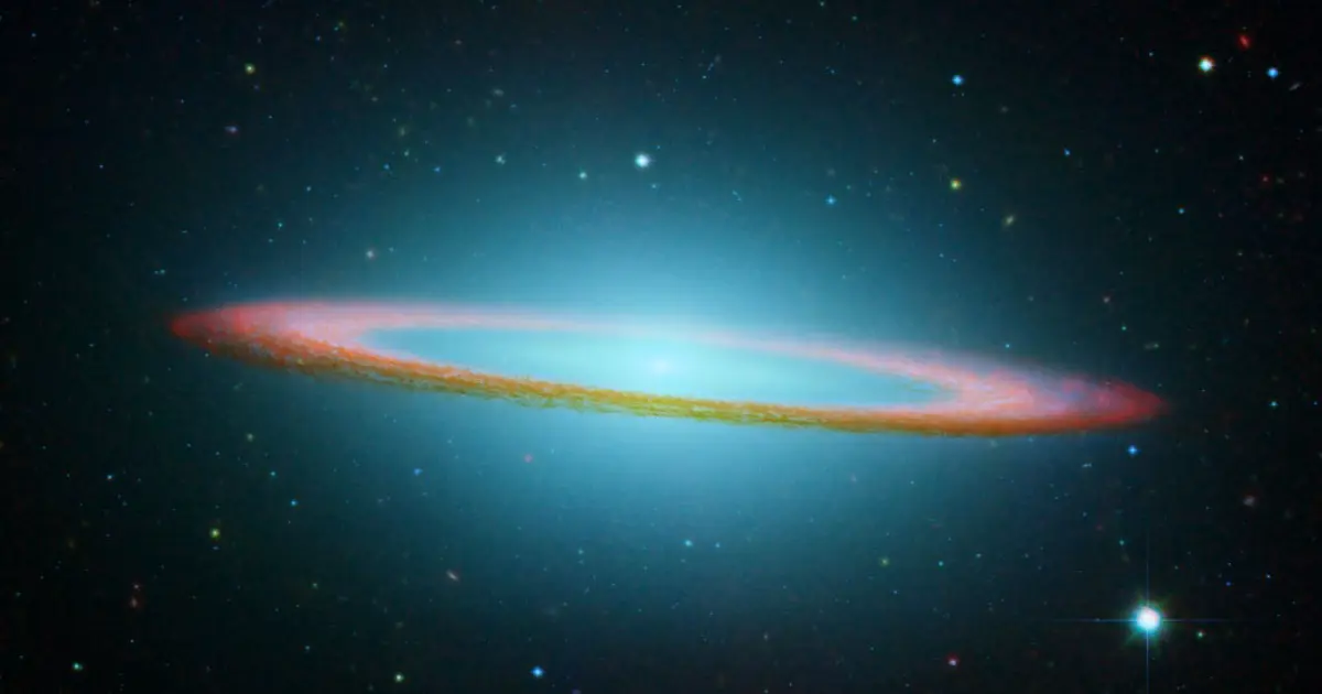 NASA'dan günün karesi. 28 milyon ışık yılı uzaktaki Sombrero Galaksisi