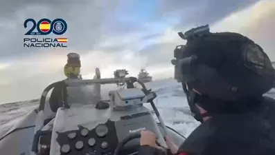 İspanyol polisinden Atlantik'te büyük operasyon. Tuzların arasında 10 ton kokain ele geçirildi