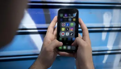 Ay sonu Meclis'te. 15 yaş altına sosyal medya yasağı