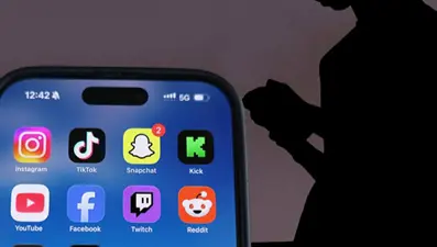 İrlanda'dan AB genelinde "kimlik doğrulamalı sosyal medya" çağrısı