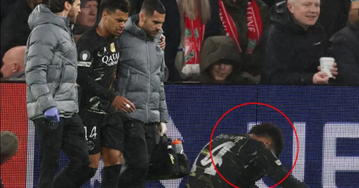 Yine aynı yer yine skandal, 90 milyon euroluk futbolcuyu stadyum mikrofonu sakatladı. Akıllara Galatasaray maçı geldi